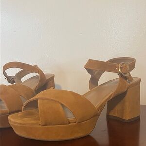 AEROSOLES Tan Platform Sandals
